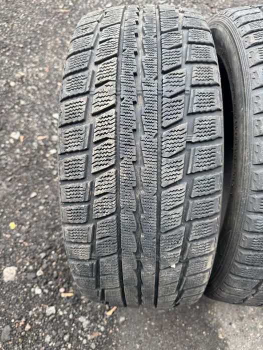 Гума зима 205 55 16