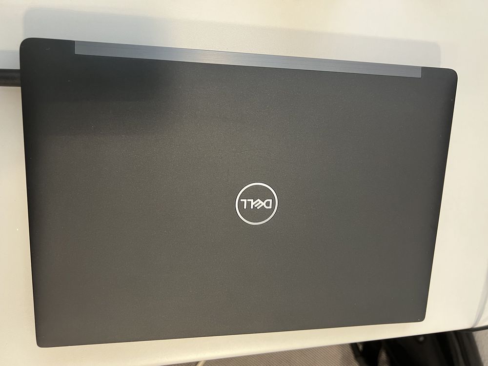 Dell Latitude 7390 - i5/8GBRAM/512nvme (SSD)