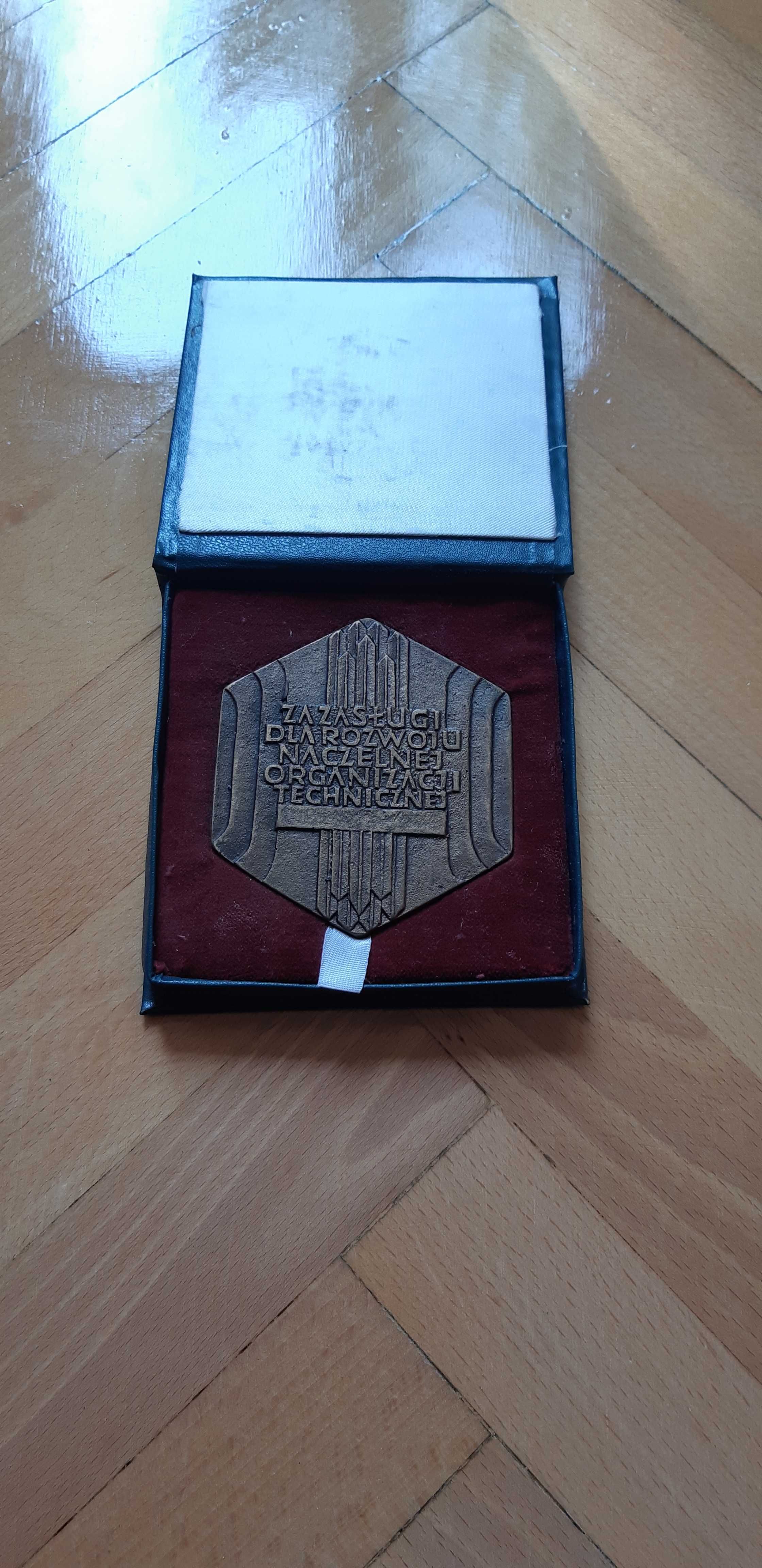 medal Za zasługi dla rozwoju Naczelnej Organizacji Technicznej