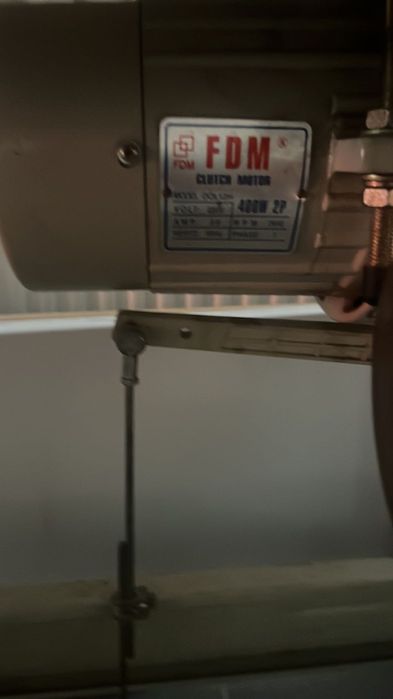 Швейна машина, професійна Typical GC6150H