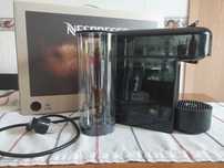Máquina de cápsulas Nespresso Essenza Plus