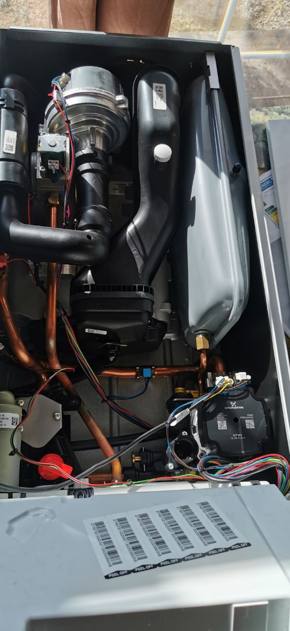 Котел газовий  конденсаційний Vaillant Вайлант t 9 ecotec pure classic