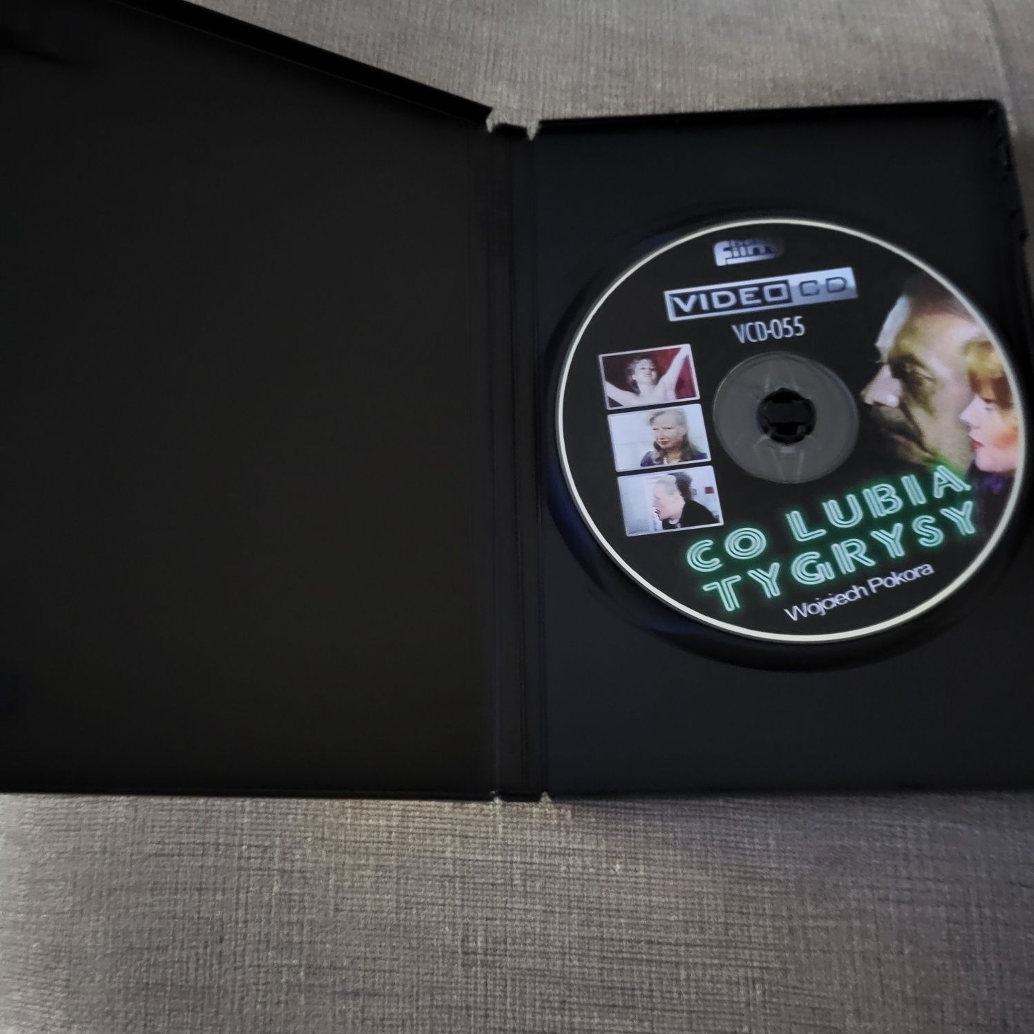 3 polskie filmy DVD na pięciu płytach