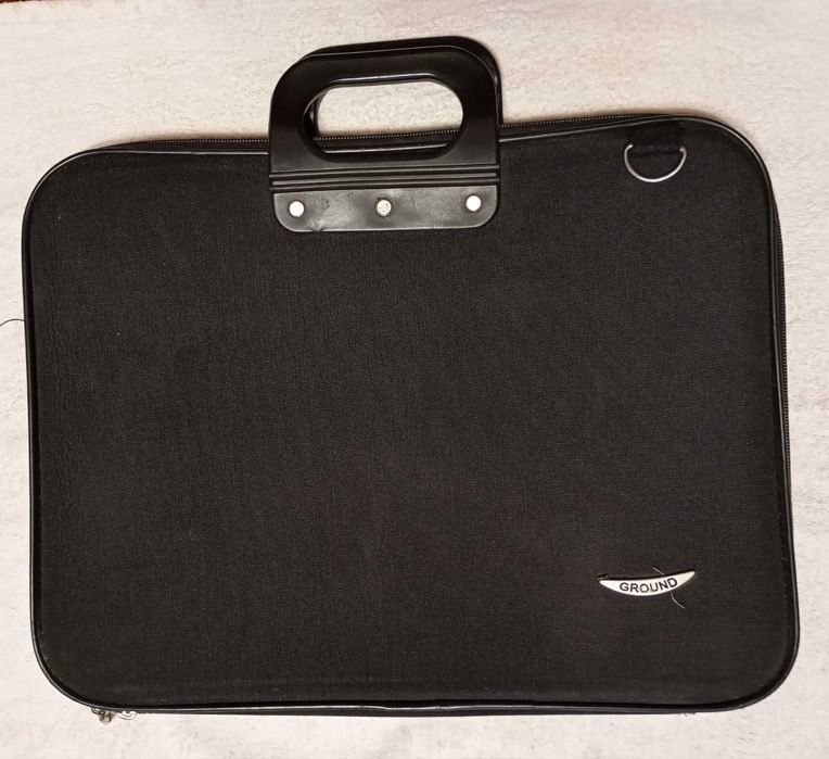 Портфель чорний Ground