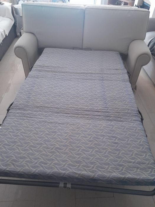 Sofá-cama de 2 lugares