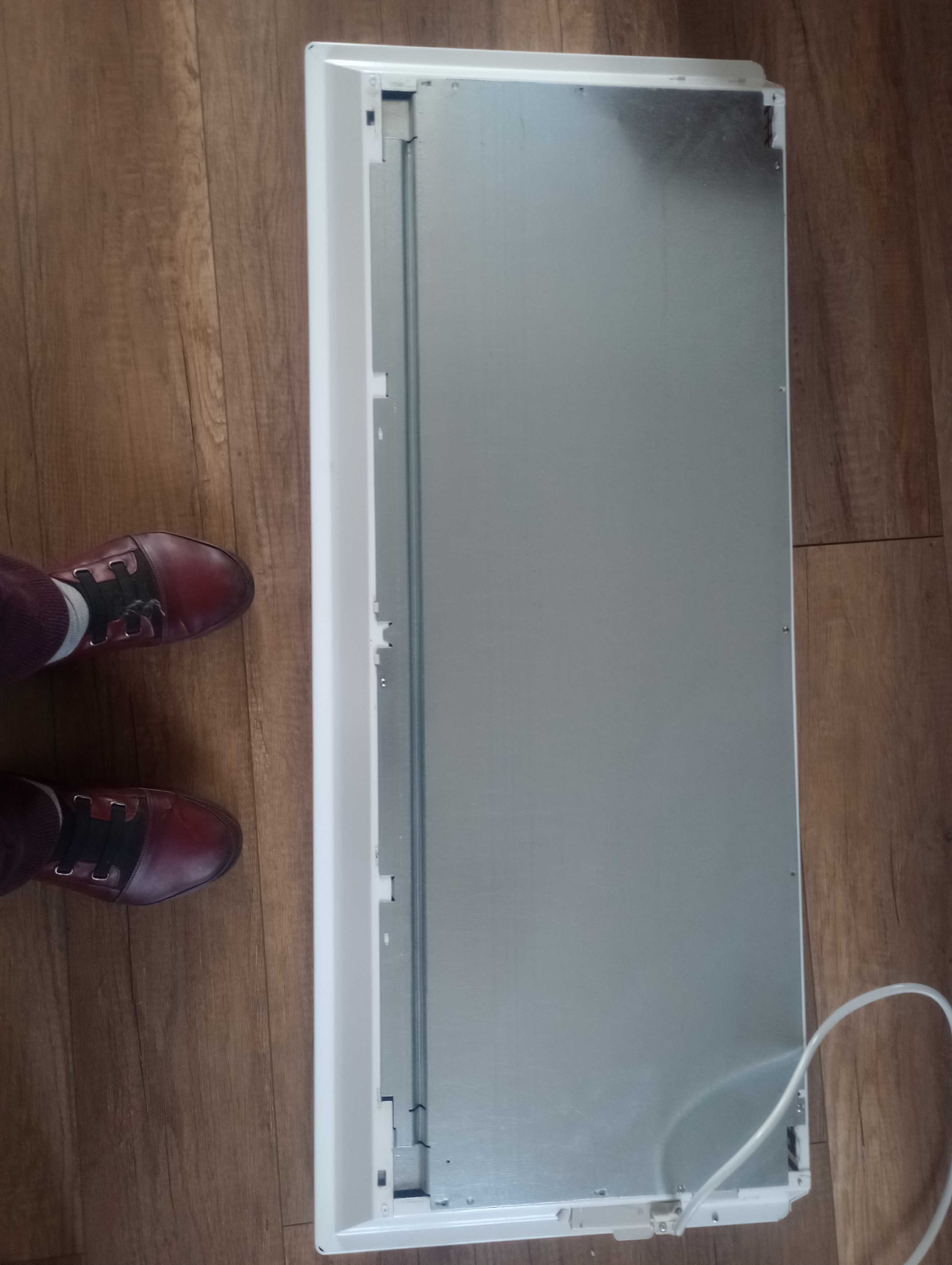Grzejnik konwertorowy 2500 W BASIC AIREL