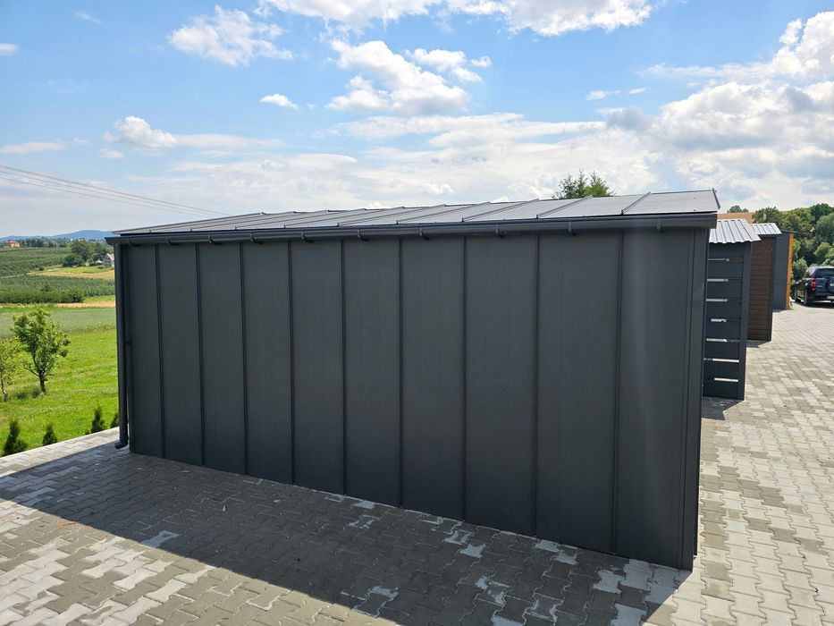 Garaż blaszany 4x6 na rąbek grafitowy dach dwuspadowy brama uchylna
