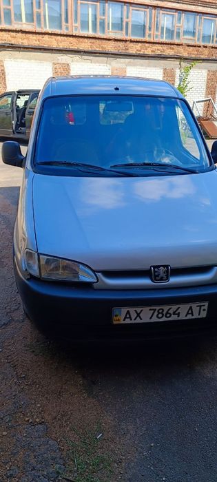 Продам Пежо партнёр