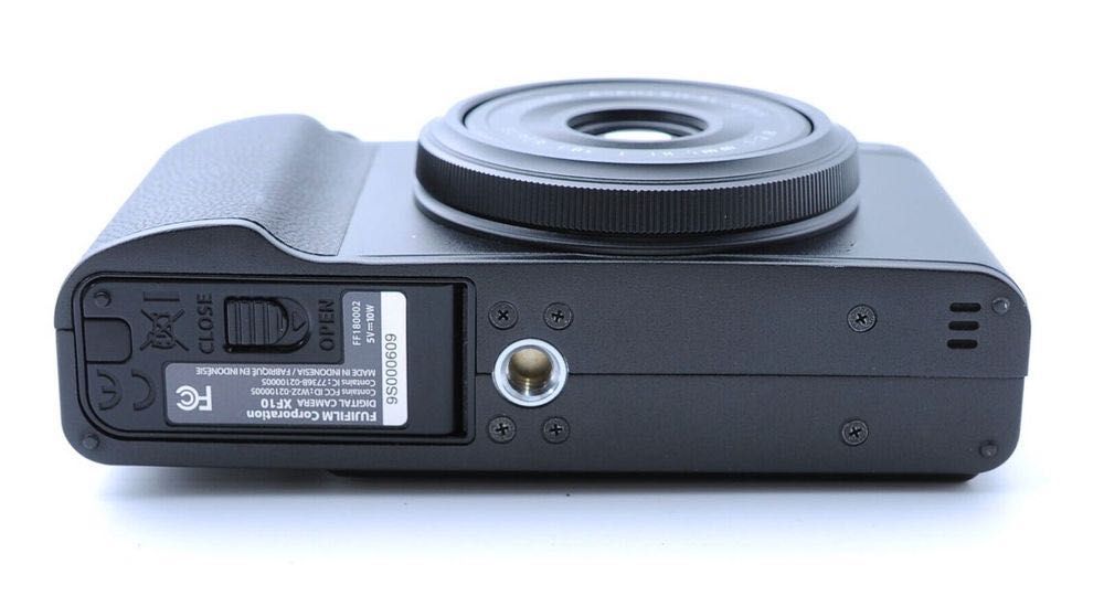 Цифровий фотоапарат Fujifilm XF10 24.2MP