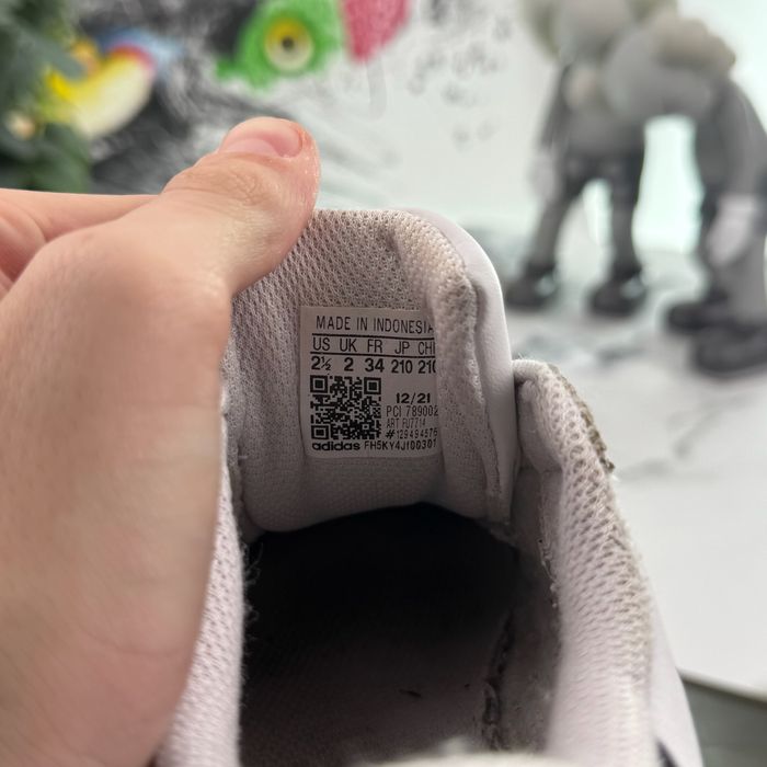 Дитячі кросівки шкіряні Adidas Superstar 34 розмір E165