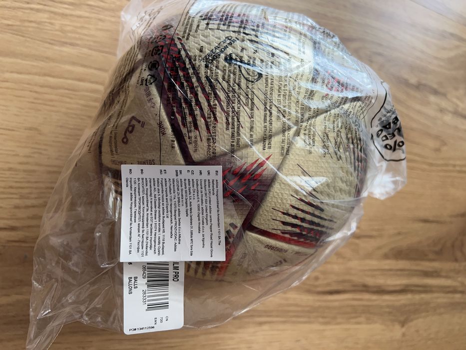 Pilka meczowa / kolekcjonerska Adidas Al-Hilm Finale OMB 2022/23