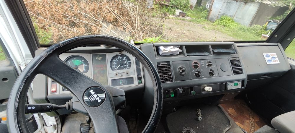 Man 8 163 1999 чудовий стан .