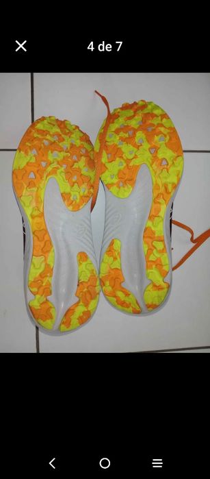 50€ sapatilhas ASICS como novas