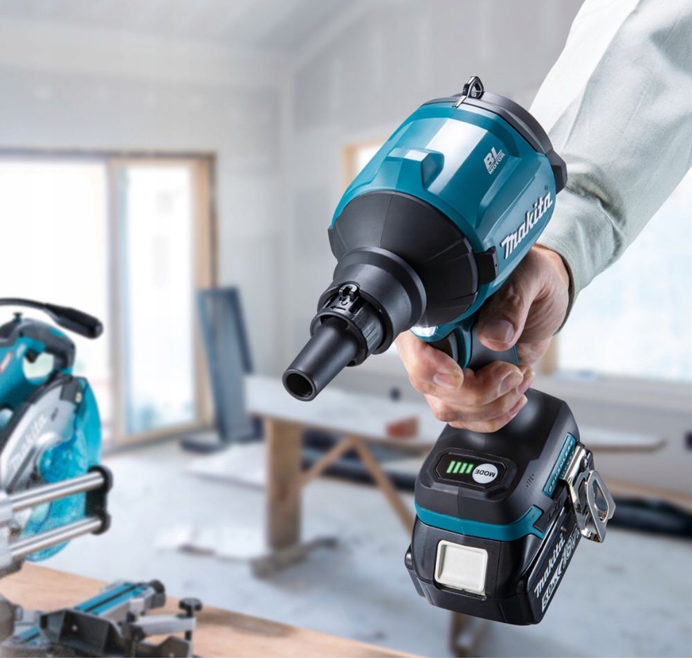 MAKITA Dmuchawa Kompresor Ręczny Pompka 18V Regulacja Prędkości