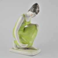 dziewczyna nad wodą zielona porcelana Hollohaza lata 60/70te