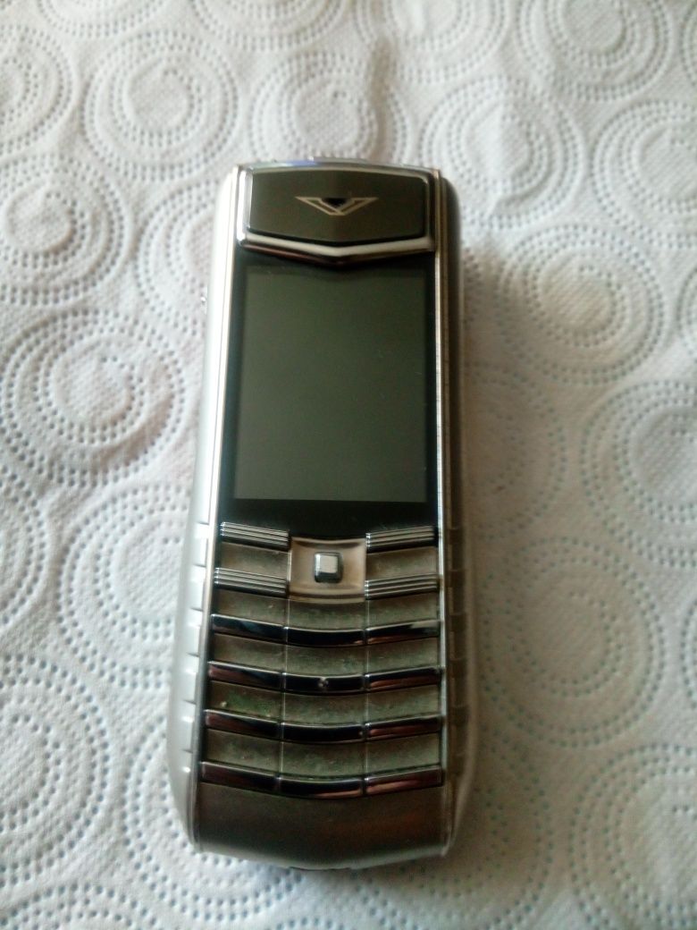 Telefon Vertu  ASCCENTTl