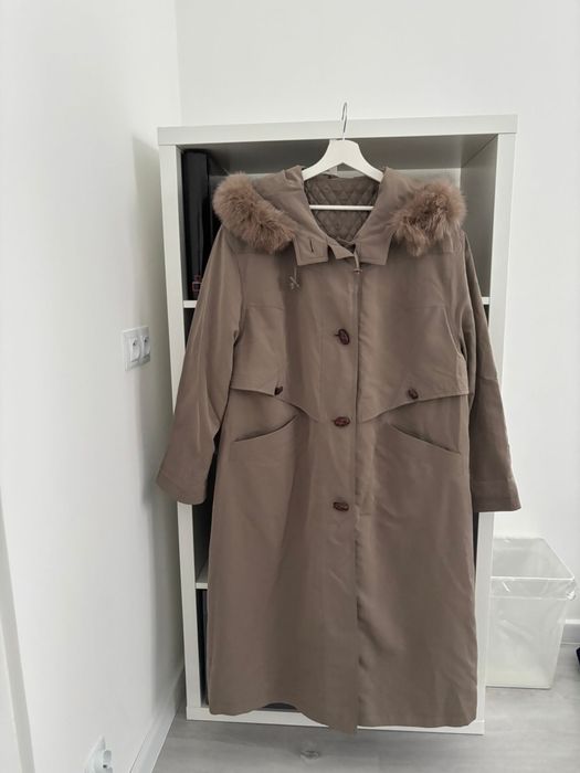 Damski zimowy płaszcz z kapturem NINO rozmiar 48