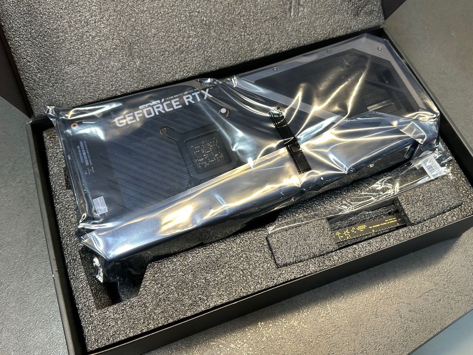 Відеокарта ASUS ROG Strix GeForce RTX 3060 Ti V2 Gaming OC