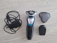 Maszynka do golenia elektryczna Philips AquaTouch, bezprzewodowa