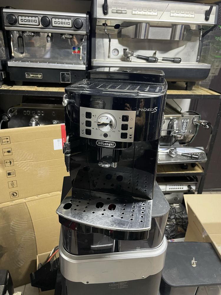 Delonghi Magnifica S