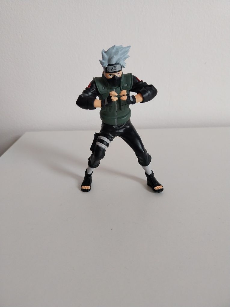 Figura de Ação Kakashi Hatake (Naruto Shippuden)