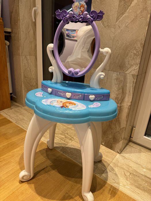 Toaletka Elsa Frozen dla dziewczynki Kraina Lodu Zabawka