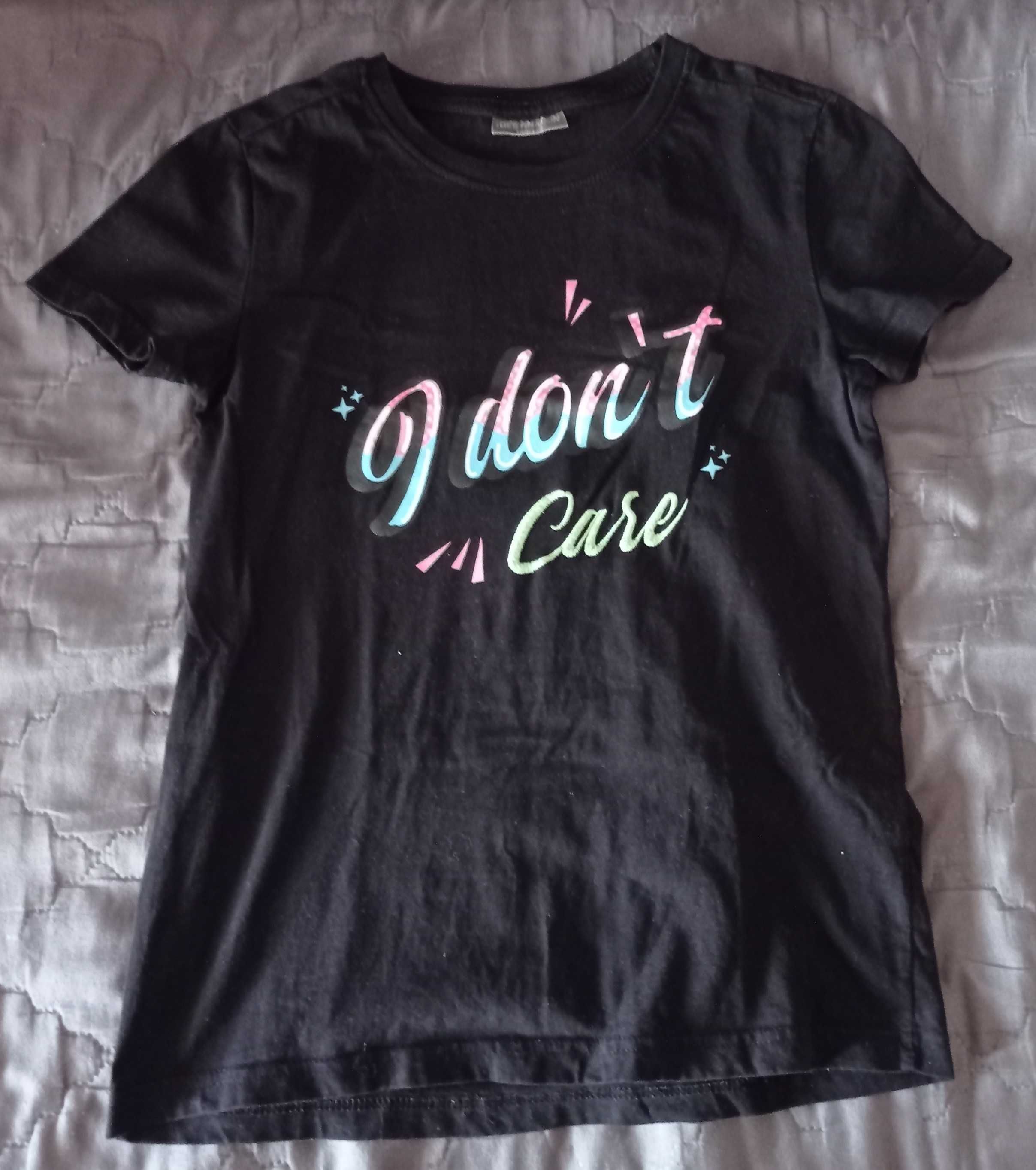 T shirt dziewczęcy czarny 146-152