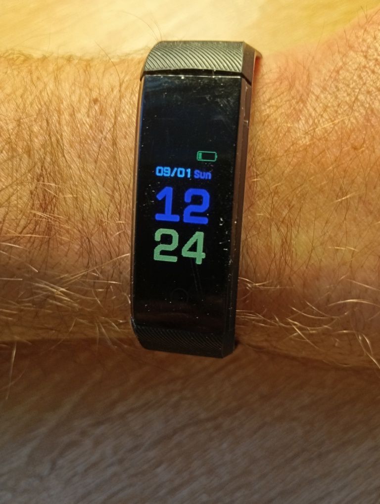 Smartwatch w cenie zegarka    Zegarek i więcej