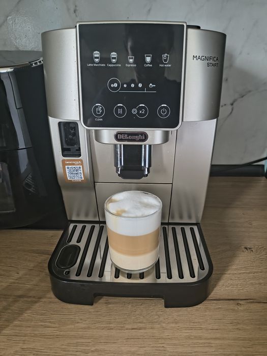 Ekspres do kawy DeLonghi