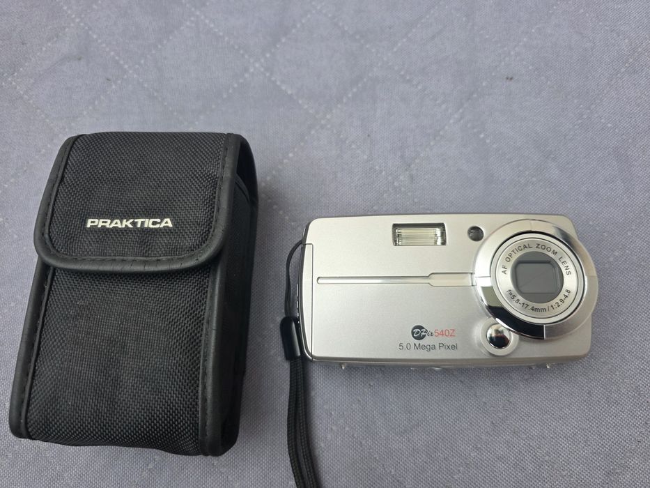 Aparat Praktica dpix 540z (niesprawny)