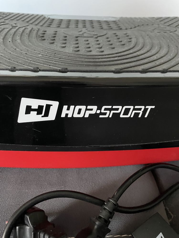 Platforma trzęsąca HopSport z akcesoriami