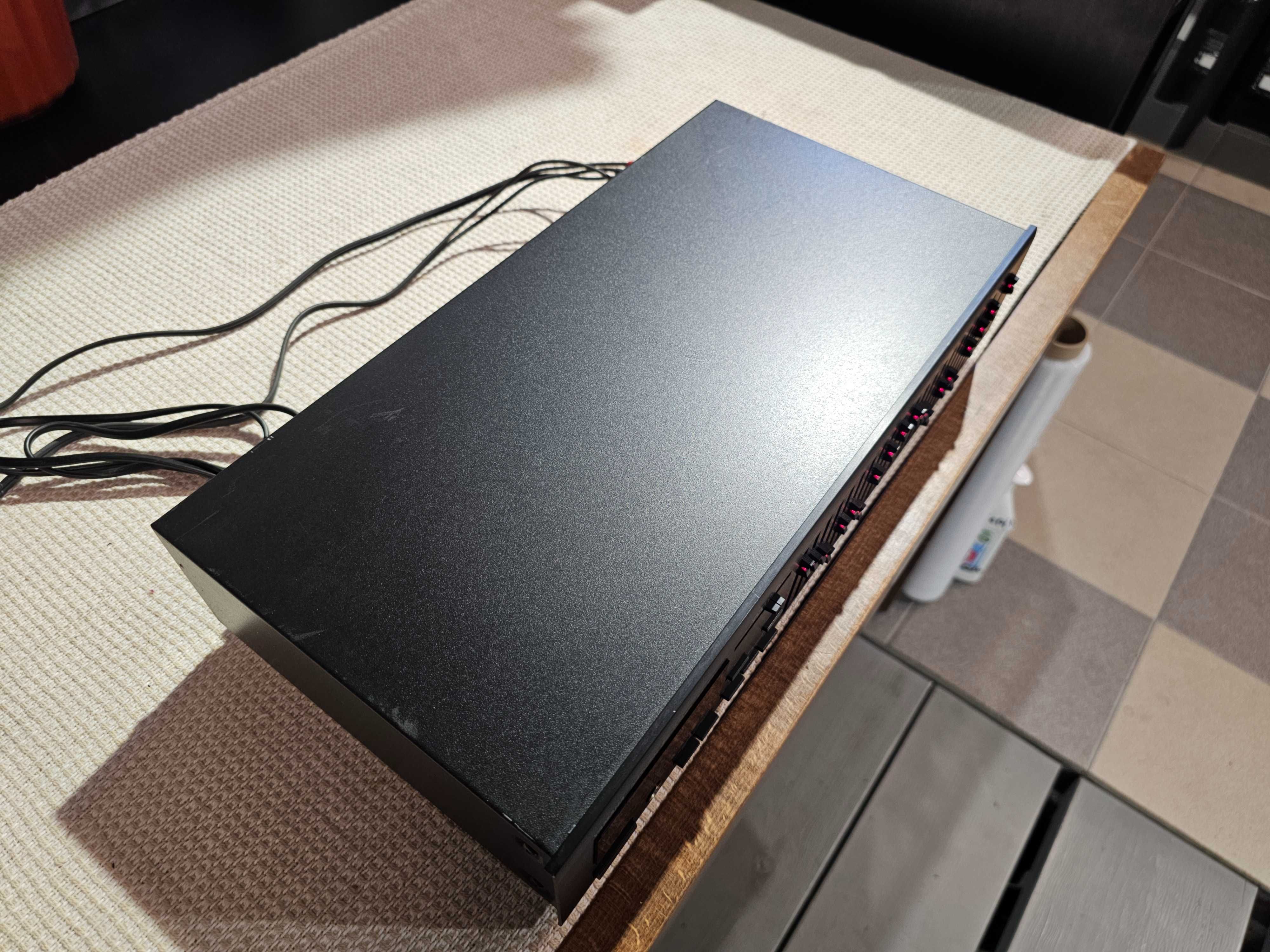 Еквалайзер YAMAHA EQ-550 10-Band Graphic Equalizer