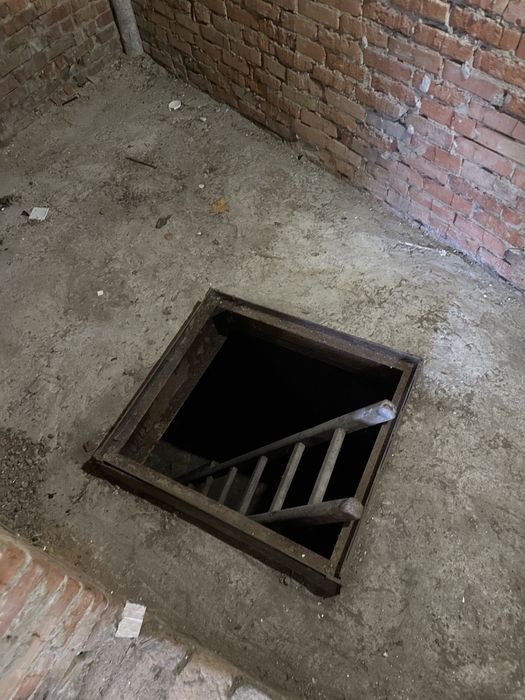 Здам в оренду гараж, склад, приміщення Сабарівське шосе