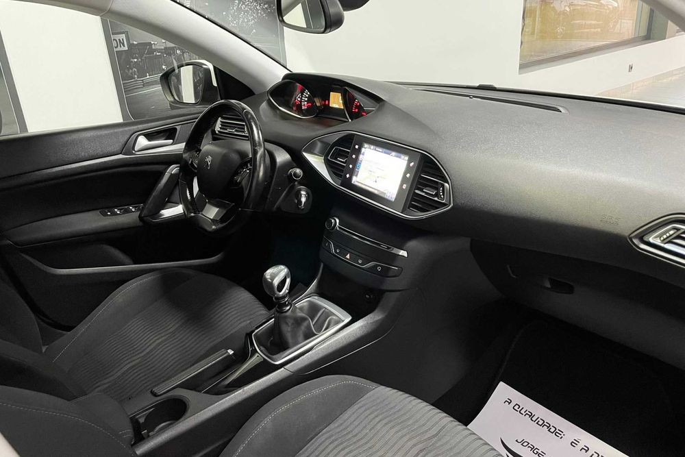 Peugeot 308 SW 1.6 HDI Active 120 cv Nacional com 115000 kms
