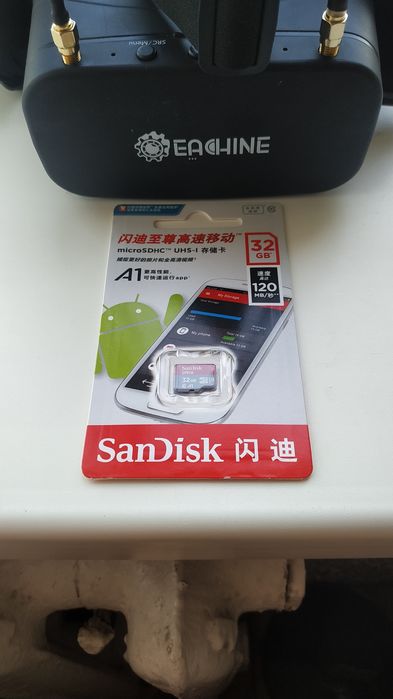 Карта пам'яті Sandisk ultra 32 Gb microSD