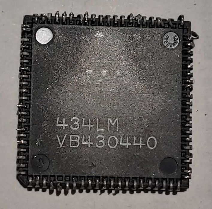 B58009 SIEMENS PLCC84 Memory