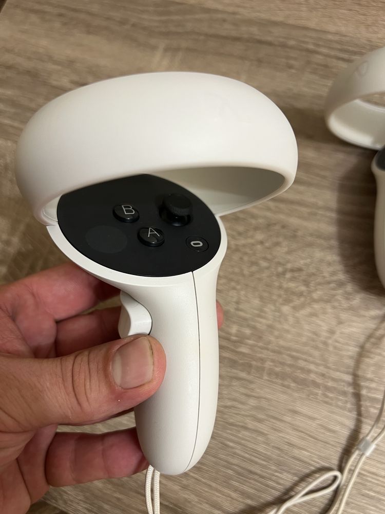 Окуляри віртуальної реальності Oculus Quest 2 128GB. Стан нового!
