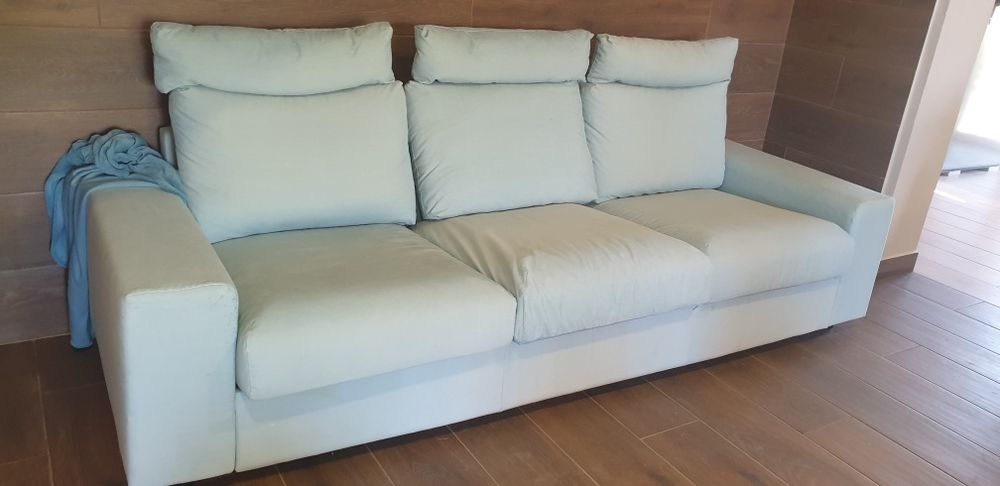 Sofá 3 lugares em tecido