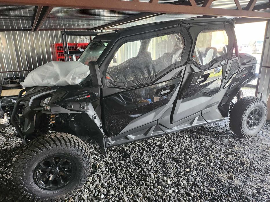 Can-Am Maverick 1000 sport max NOWY SHOWA 2.0