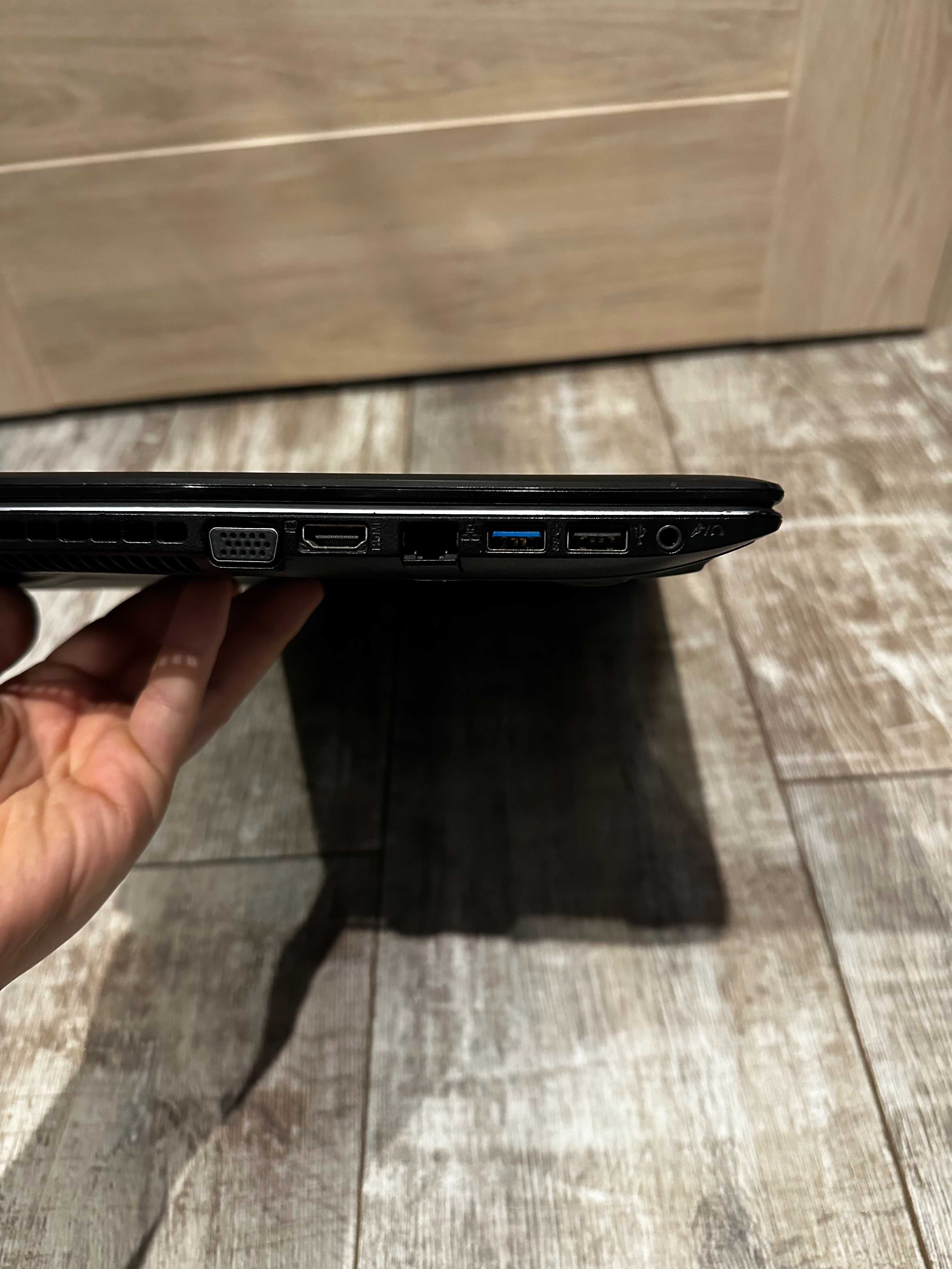 Laptop Asus X550VC 15,6" intel core i5, windows 10 pro, ssd, 8GB ram