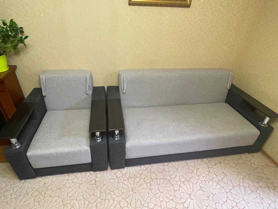 Розкладний диван з розкладним кріслом