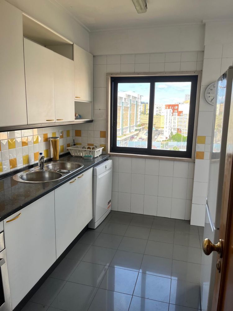 Arrendo quarto Laranjeiras - entrada imediata