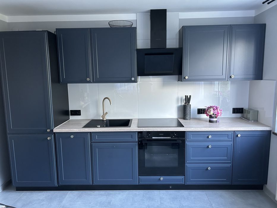 Zestaw mebli kuchennych ze sprzetem pralka indukcja lodówka piekarnik