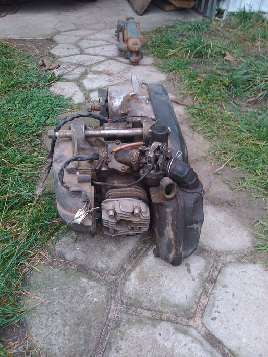 Двигун     ямаха