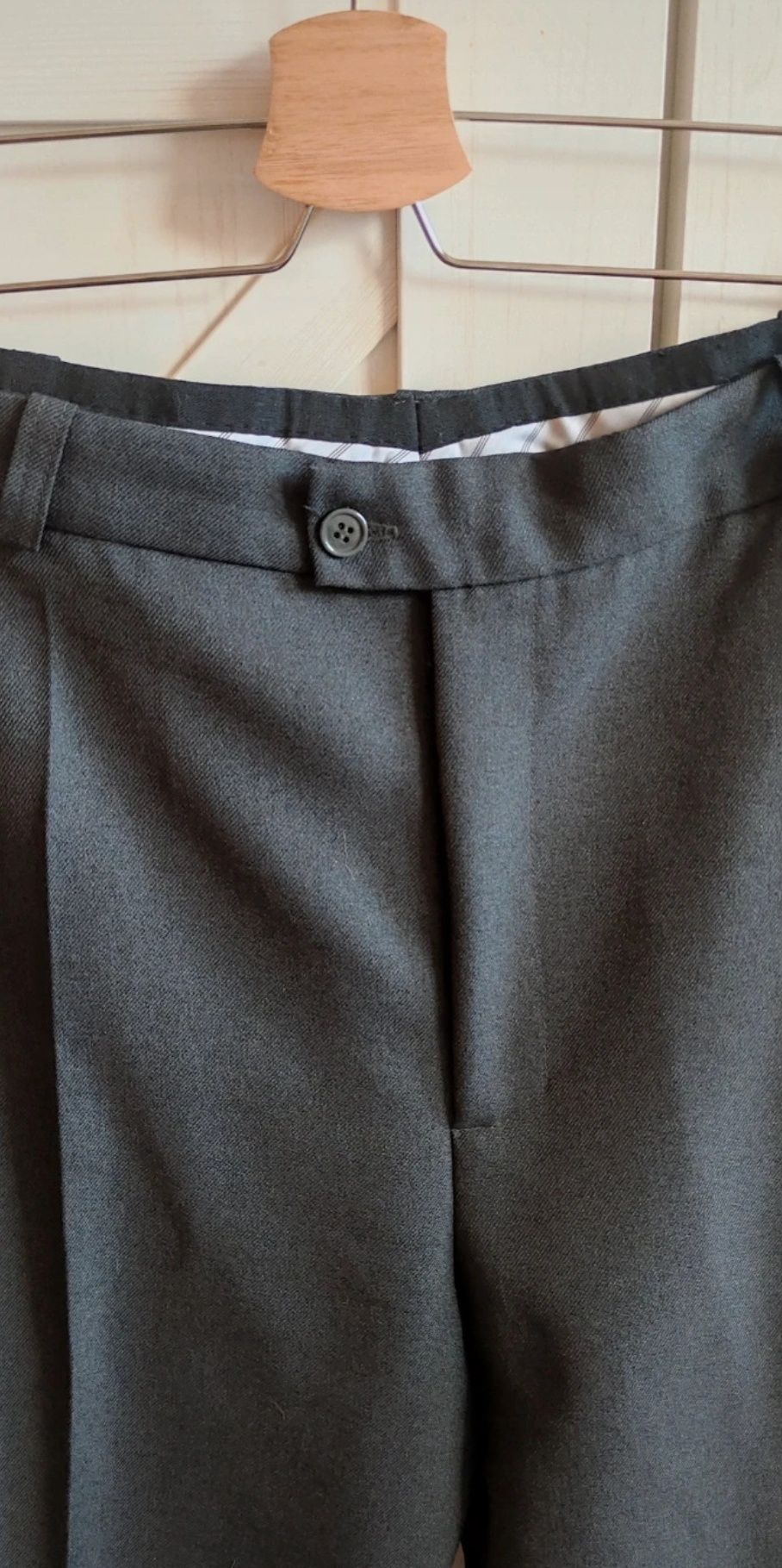 Męskie spodnie garniturowe czarne