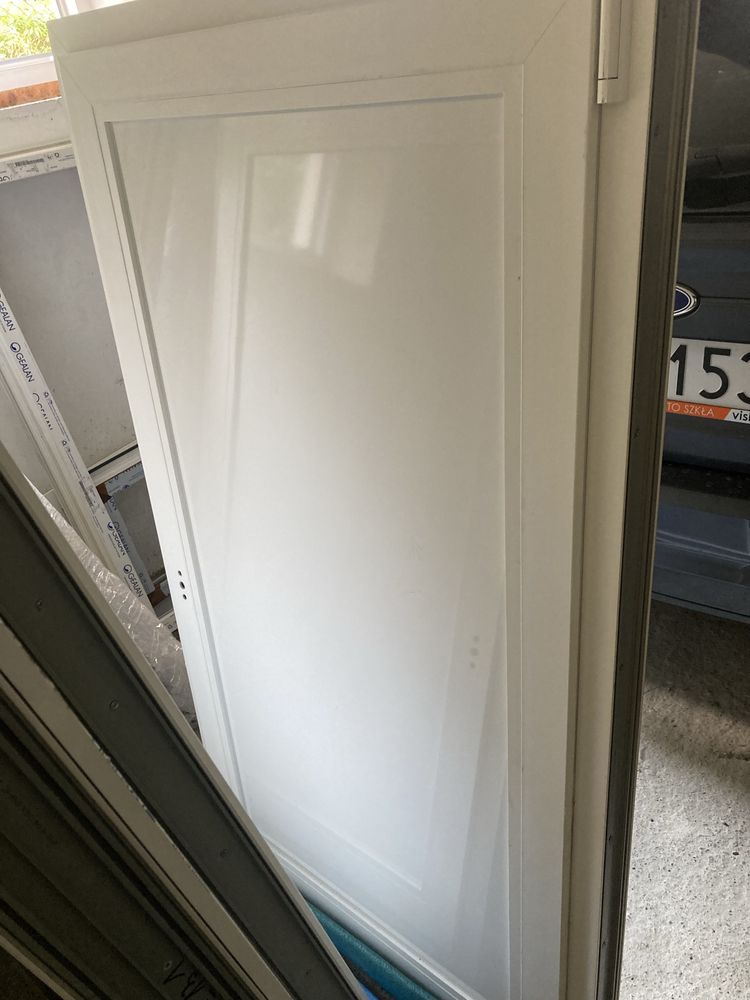 Okno PCV 80 / 140