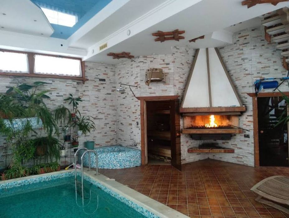 Гостевой дом, баня на дровах, бассейн, гостиная