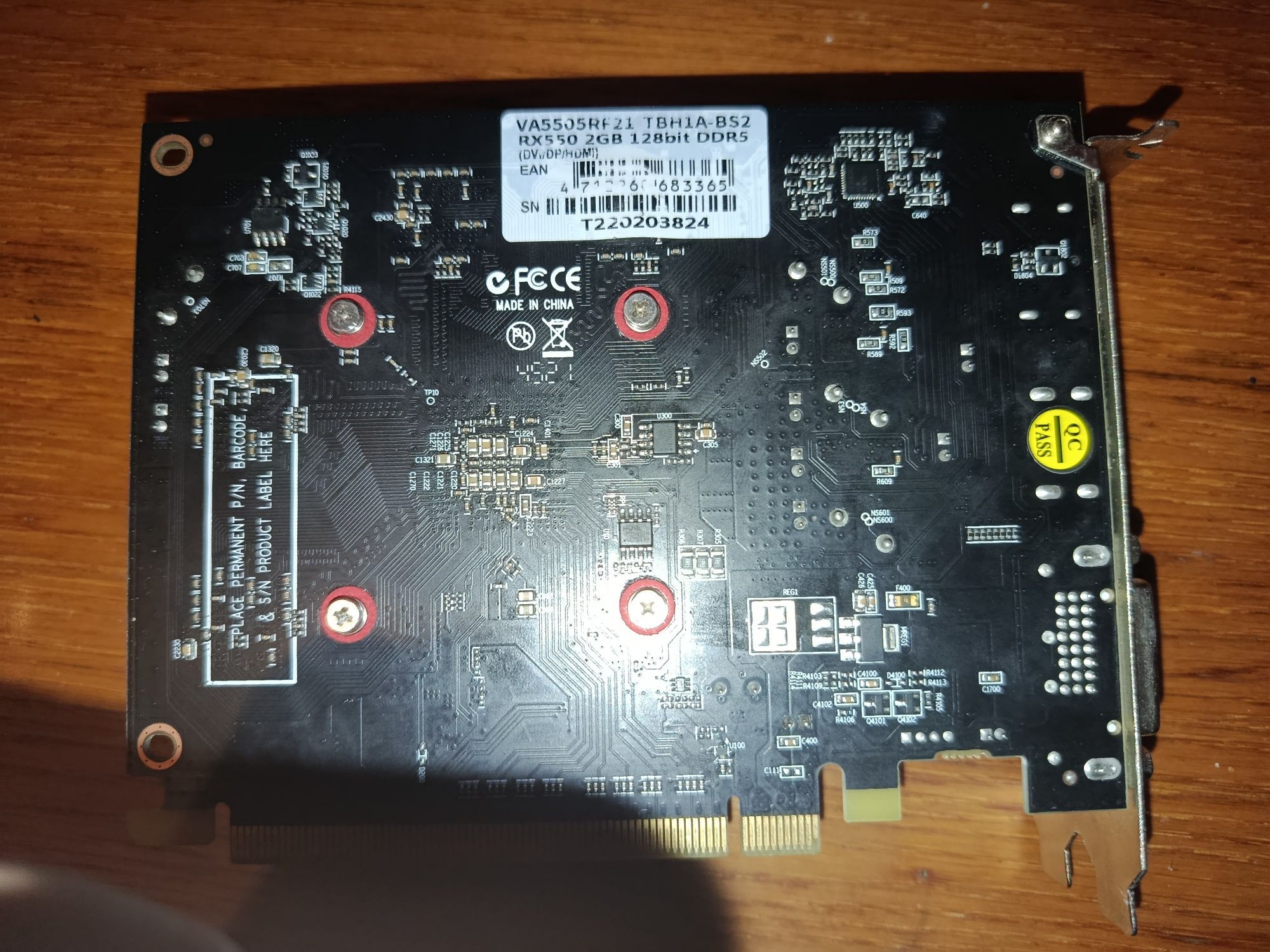 RX 550 2gb gddr4