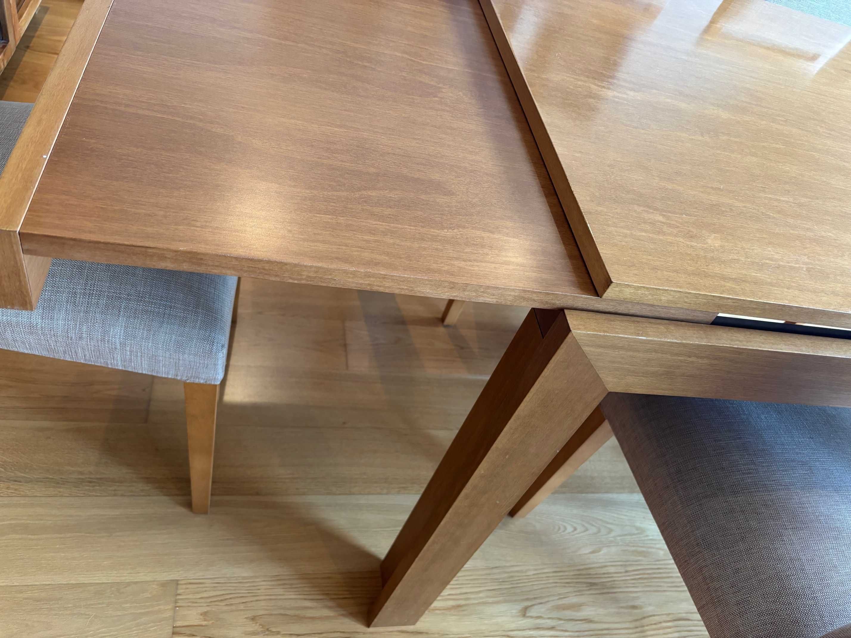 Mesa de jantar de 6 lugares extensível a 10 lugares