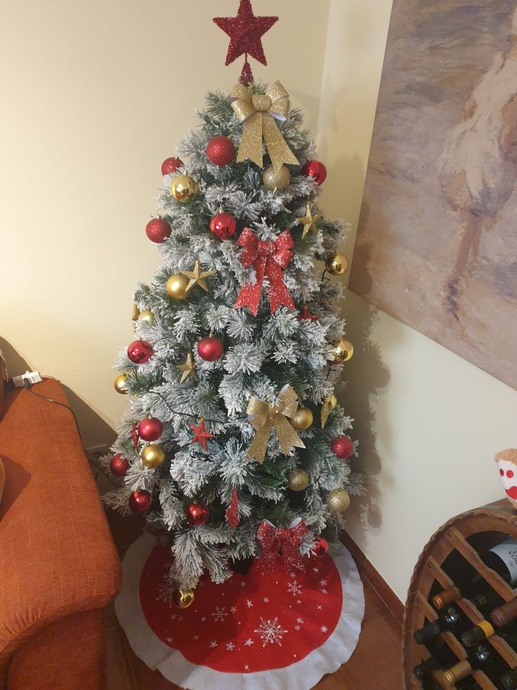Árvore de Natal (180 cm)